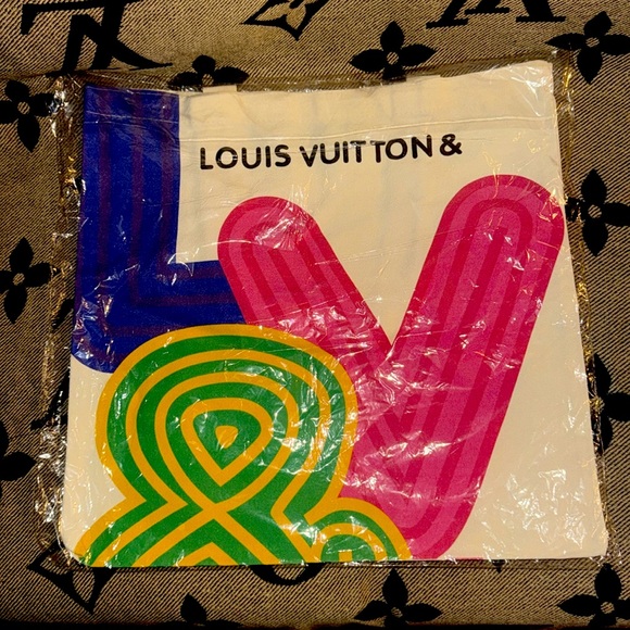 Louis Vuitton Shenzhen Exhibition-City Tote Bag Purse-Canvas-Limited 2022 - Picture 1 of 8